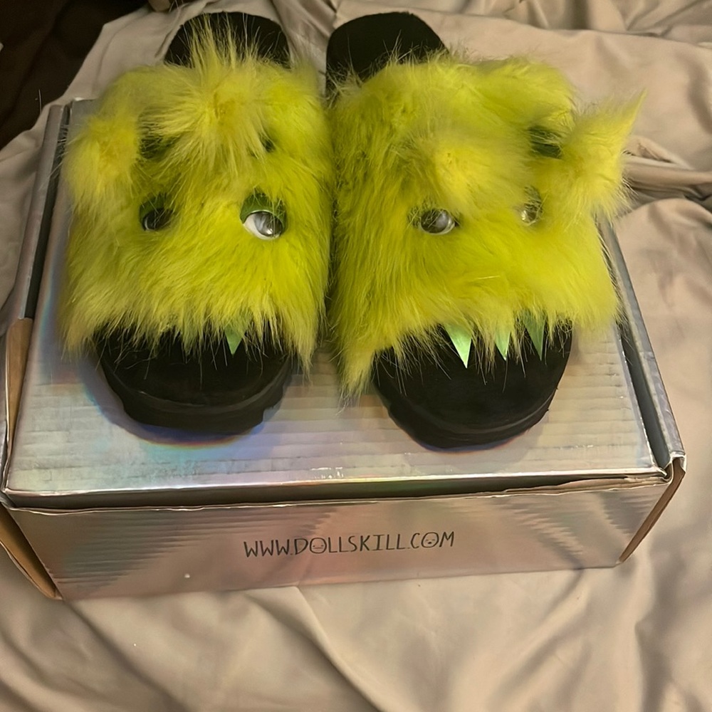 Monster slides